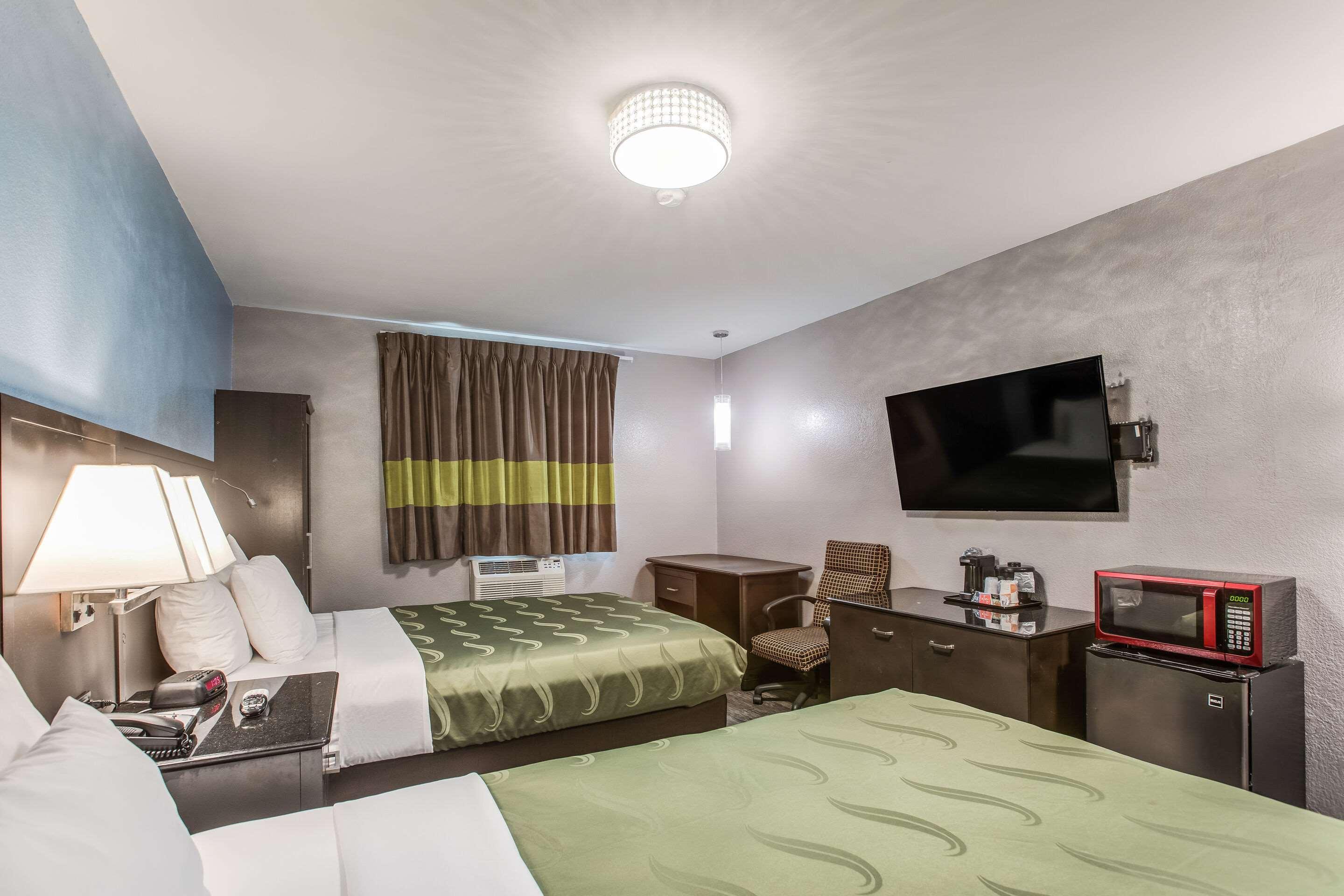Quality Inn Atlanta Airport-Central Колледж Парк Экстерьер фото